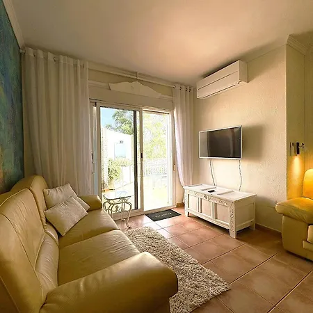 Seaview Penthouse *