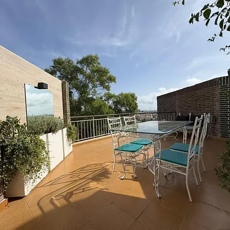 Seaview Penthouse アパート *